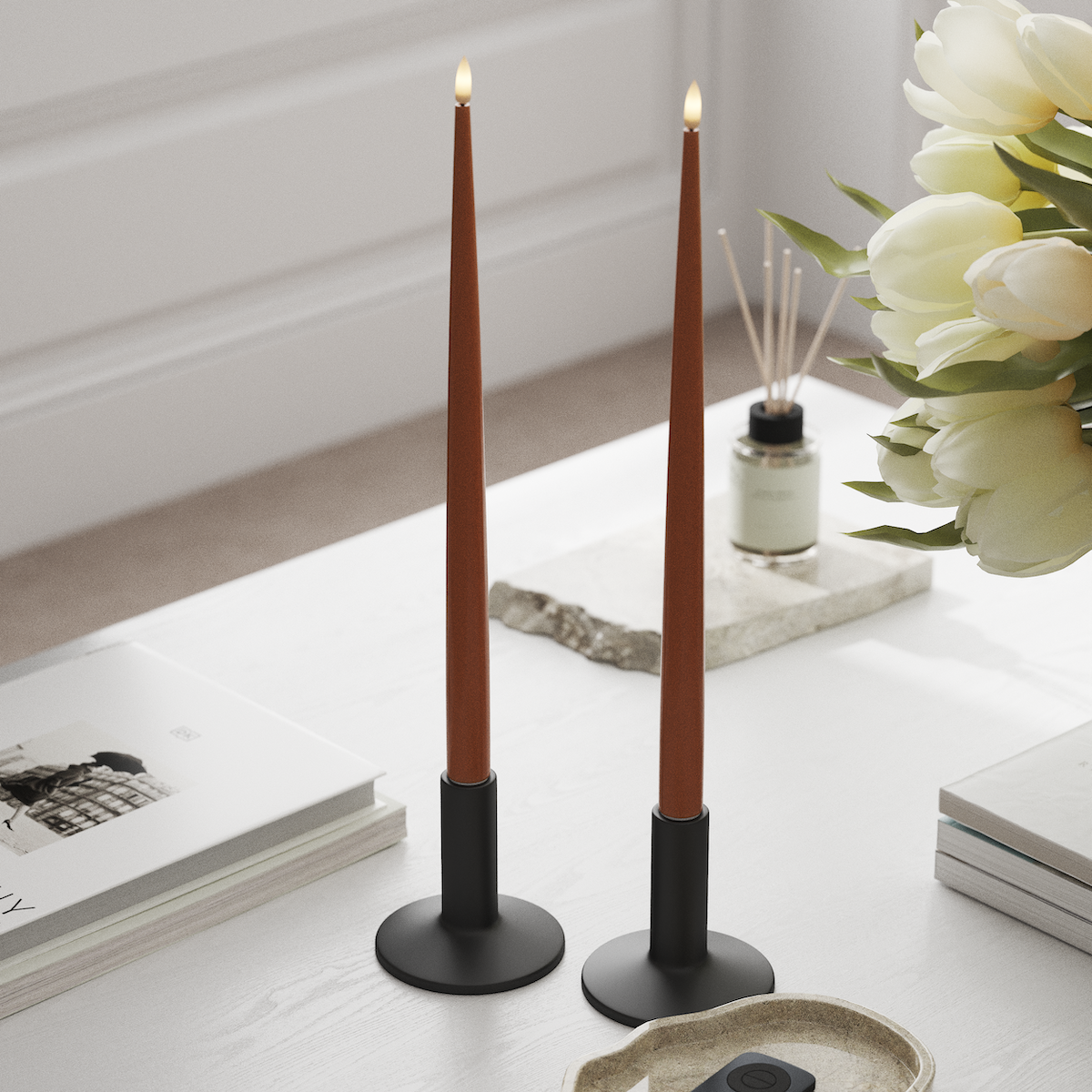 Deluxe Homeart LED světlo na svíčku s lakem, 2 ks 38 cm Oranžová LED světlo na svíčku 1