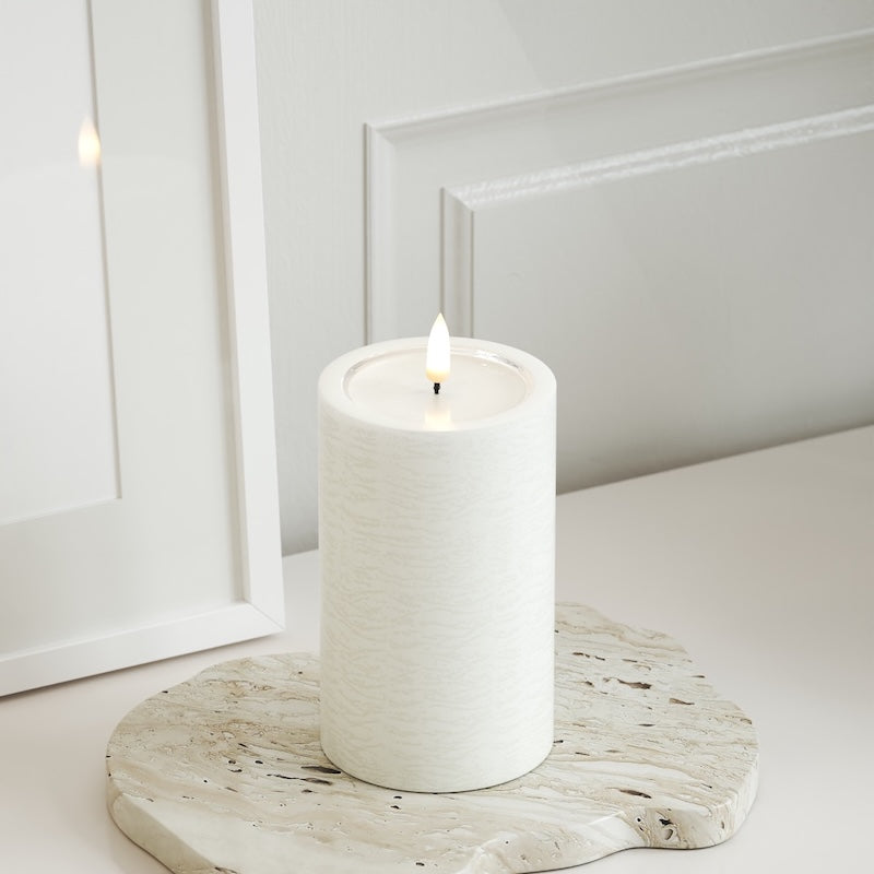 Unique Candles Unique LED blokové svetlo D 7,5 x 12,5 cm Biela